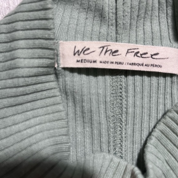 Medium free people mock top - Picture 2 of 2